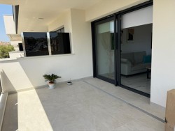 Великолепная квартира в элитном жилом комплексе в Лос Альмендрос, Ориуэла Коста - закрытая территория с бассейном 