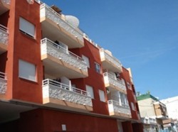 Новые апартаменты на втором этаже в Торревьехе