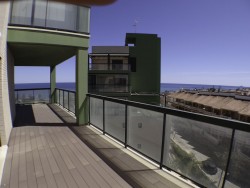 Красивая квартира 147 кв. метров с видом на море в Миль Пальмерасе