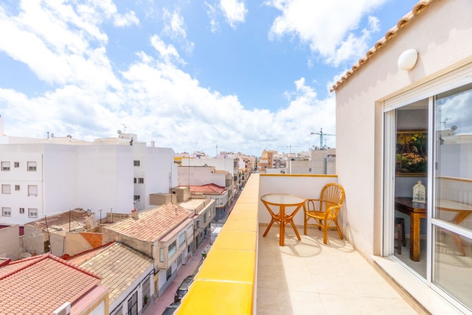 Студия 45м2 на продажу в Centro - Muelle Pesquero, Торревьеха