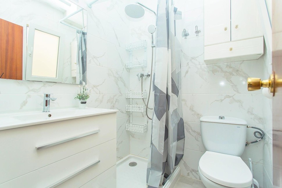 Комфортабельная 3-комнатная квартира с хорошим располажением в Торревьехе возле пляжа Дель Кура